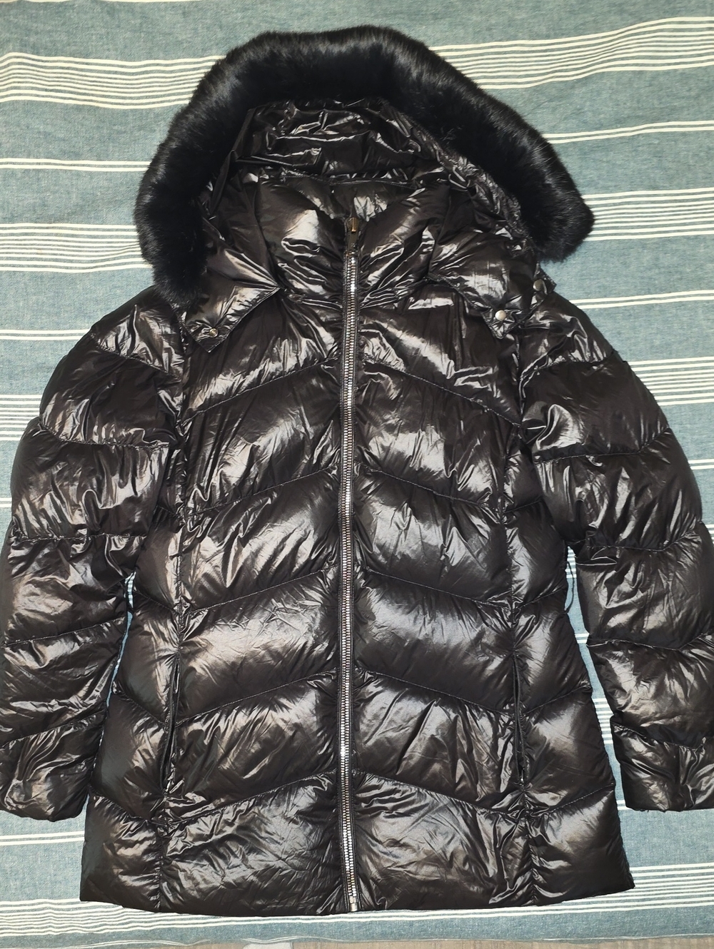 Women's Black Quilted Puffer Coat with Faux Fur Hood